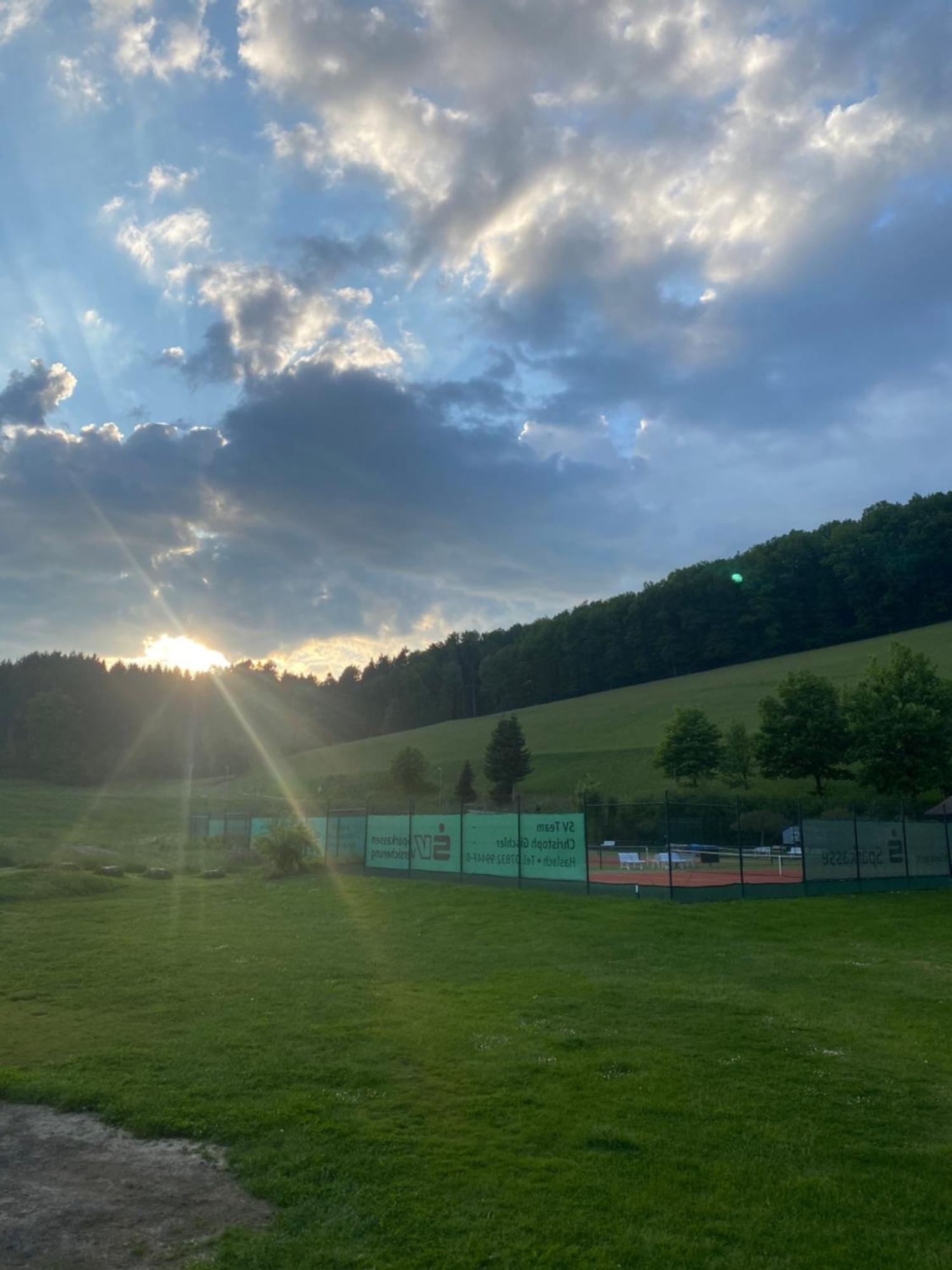 S-Chalet Camping Mit Comfort Im Schwarzwald Steinach  ภายนอก รูปภาพ